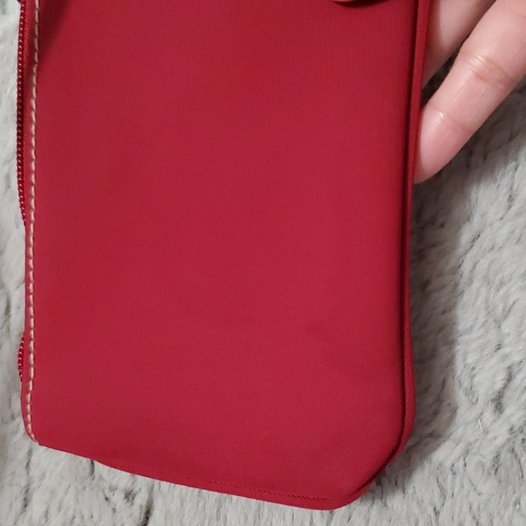 Covington Red nylon shoulder bag with coin purse - Picture 16 of 16
